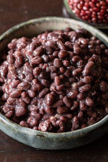 Plump, tender cooked adzuki beans with no added sugar