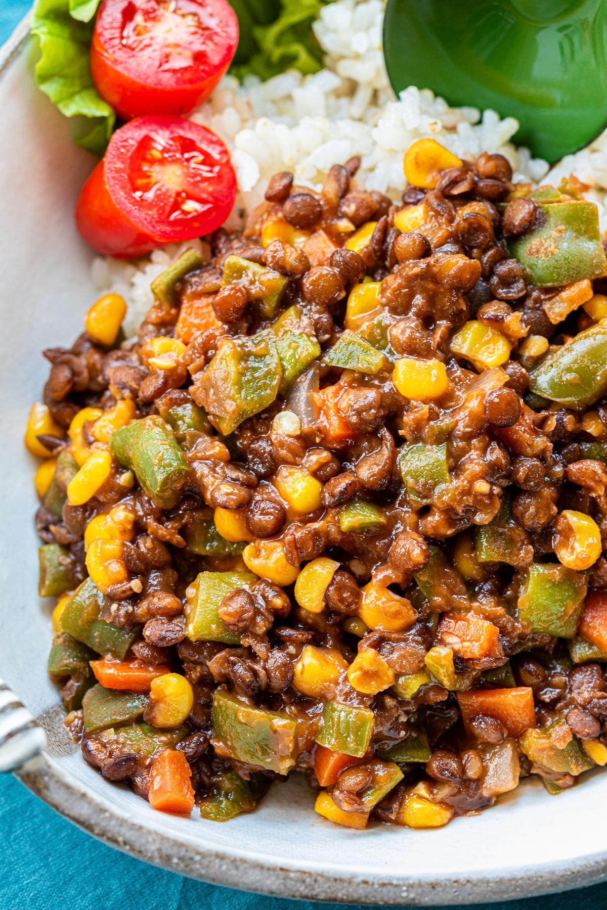 Easy recipe for whole red lentils, stir fried with ketchup sauce
