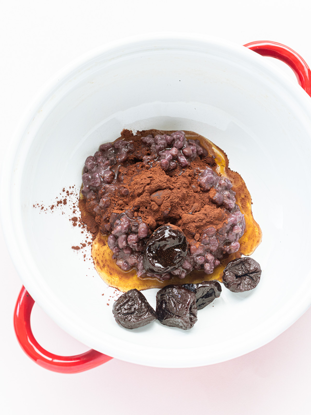 adzuki bean chocolate frosting mixture before blending in a pot