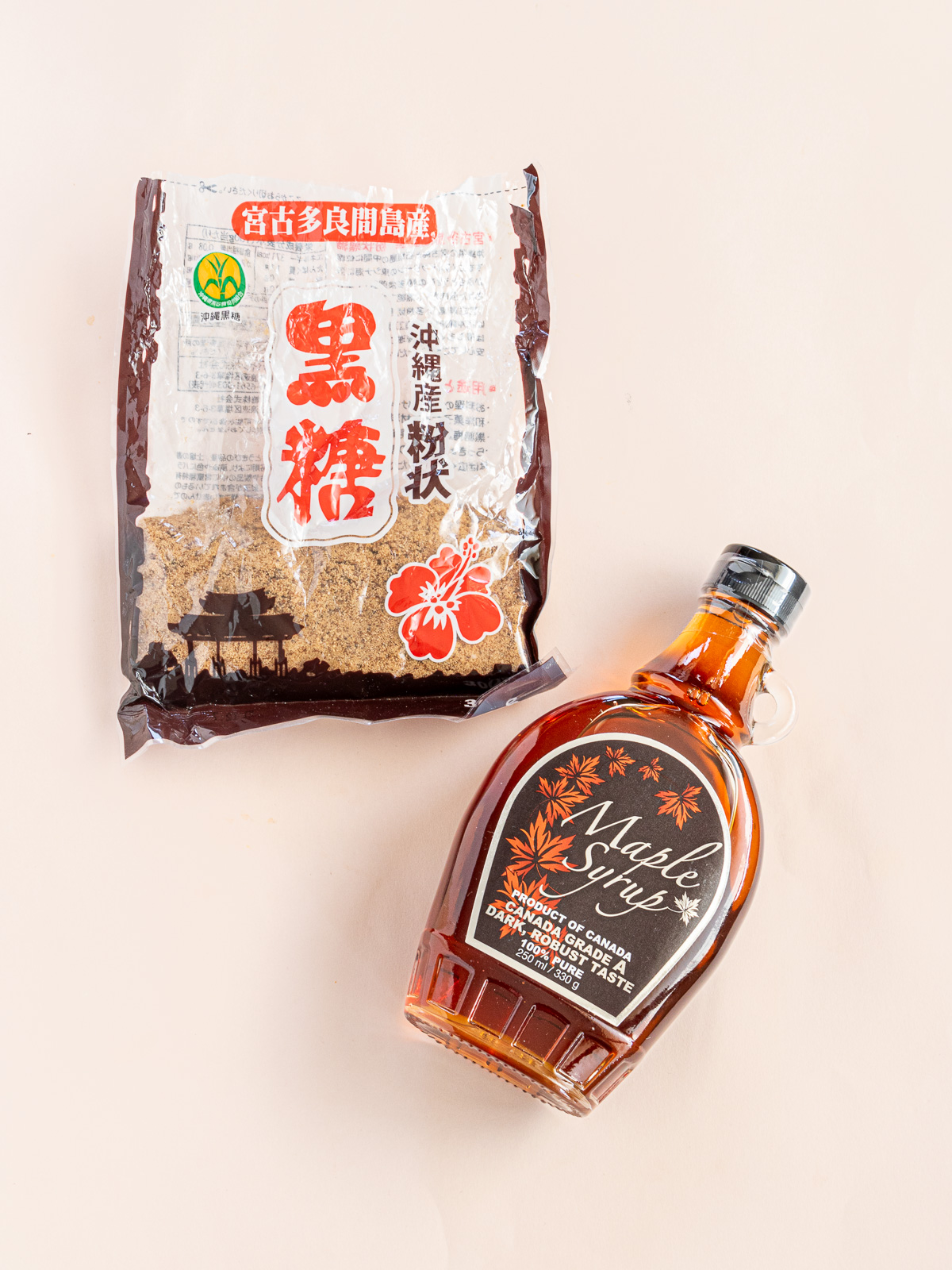 Homemade kuromitsu ingredients: Japanese black sugar powder and maple syrup