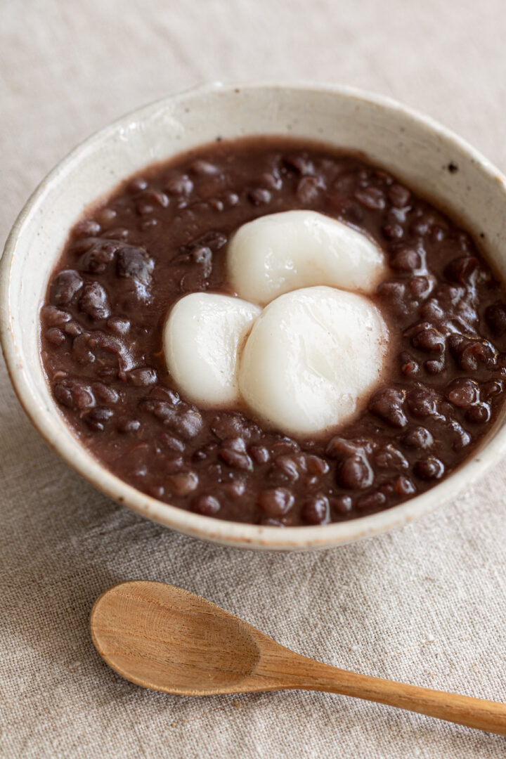 Oshiruko (Japanese sweet red bean soup) topped with shiratama dumplings