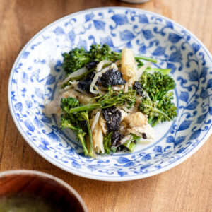 Broccoli & Beansprout Wafu Salad