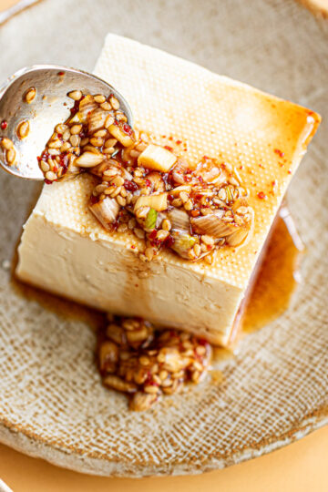Cold Tofu with Refreshing Korean Sauce (Yangnyeomjang)
