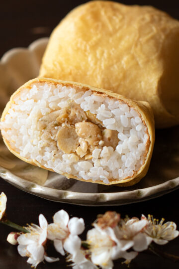 Vegan Egg-Wrapped Tuna Mayo Onigiri | Plant-Based & Allergy-Friendly