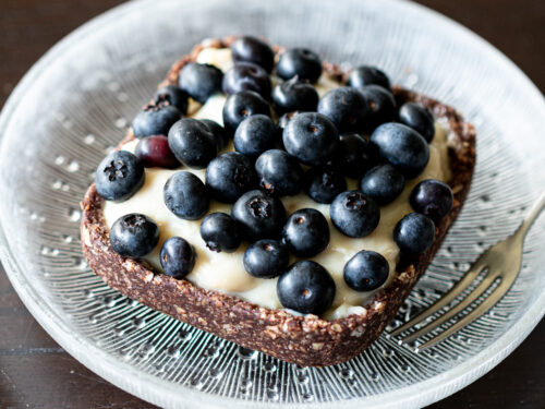 ヴィーガンブルーベリーカスタードタルト｜焼かない簡単レシピ