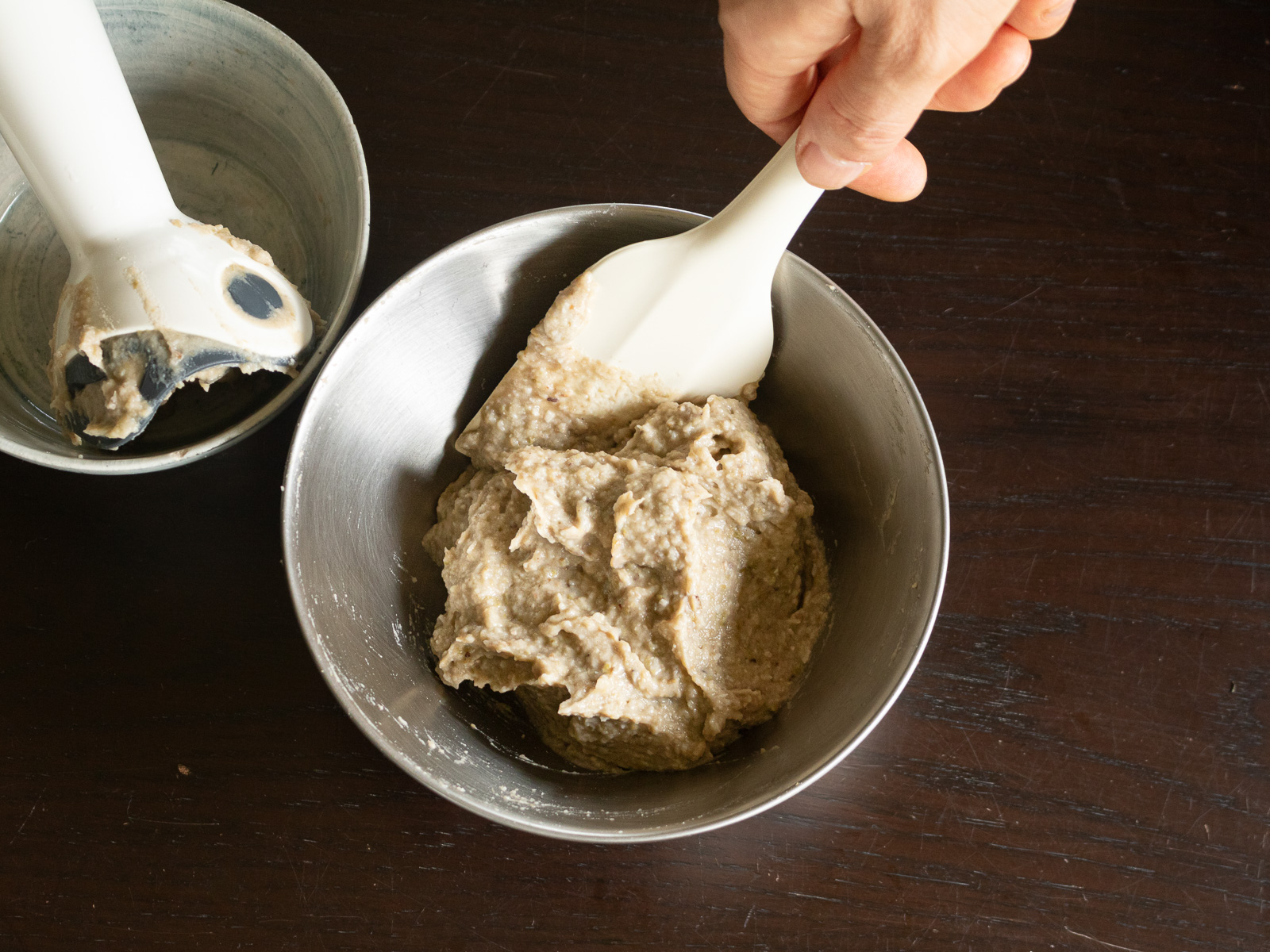 ヴィーガン緑豆クリームの作り方｜ハンドブレンダーで滑らかになるまで混ぜた緑豆クリーム