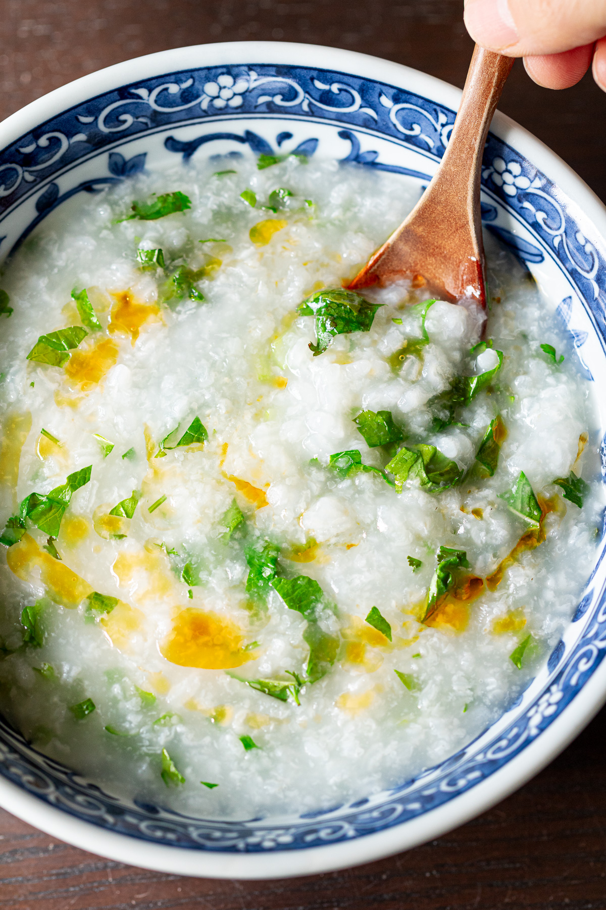 トロトロに煮えたアジア風のヴィーガン朝粥