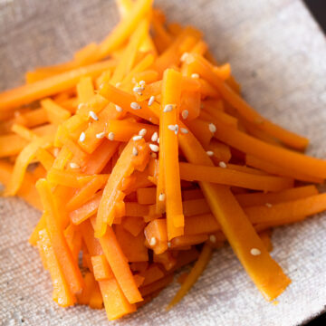 バターナッツかぼちゃのきんぴら｜甘辛く炒めたヴィーガンおかずレシピ