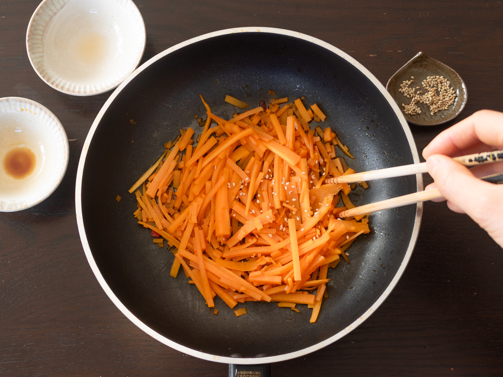 バターナッツかぼちゃのきんぴらを甘辛く仕上げる工程｜ヴィーガン和風おかず