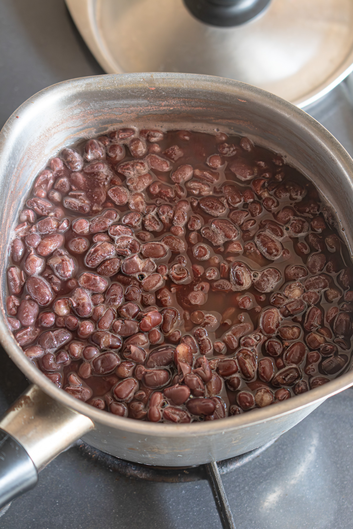 Adzuki beans before the second steaming step