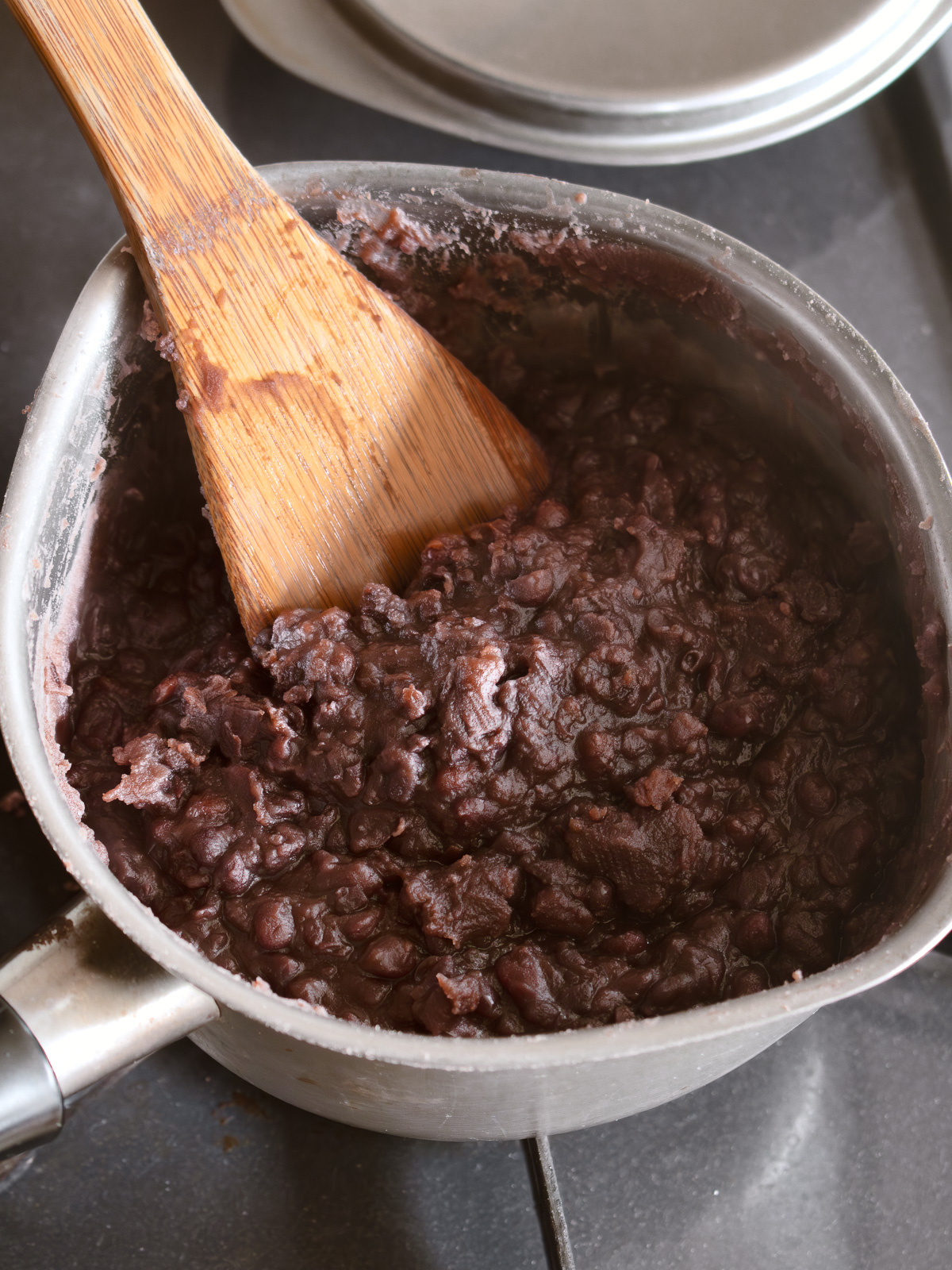 Finished smooth-style adzuki bean paste just before removing from heat