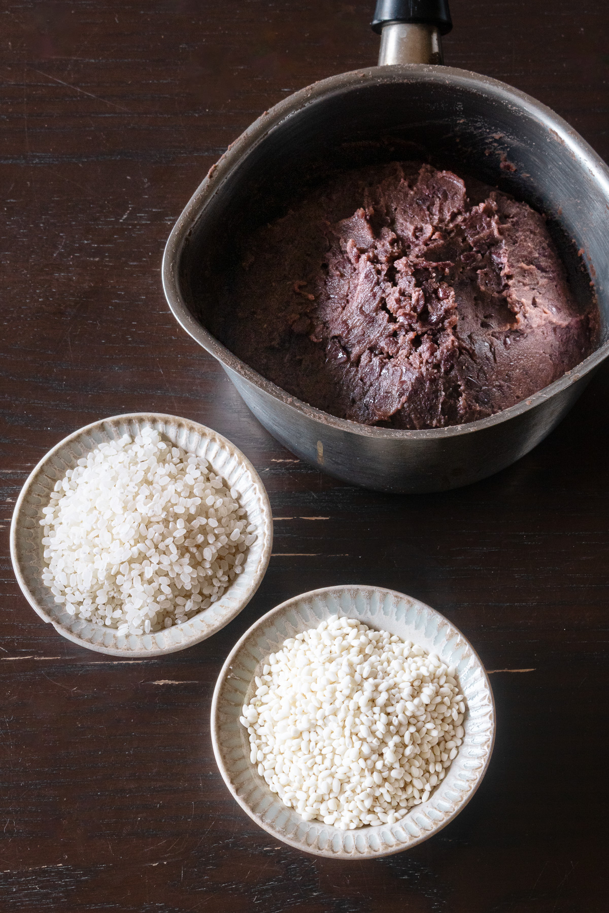 Ingredients for homemade ohagi: tsubu-an, glutinous rice, and regular rice