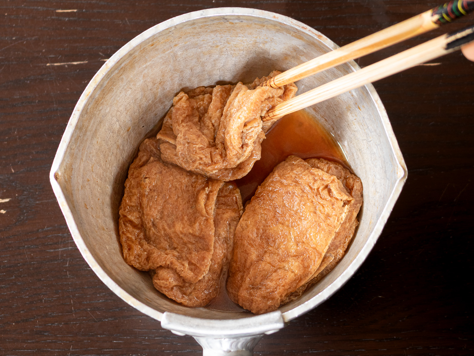 稲荷あげの煮方｜煮汁が残った状態で火を止める